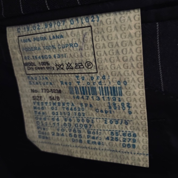 Armani pinstripe suit - Picture 9 of 9